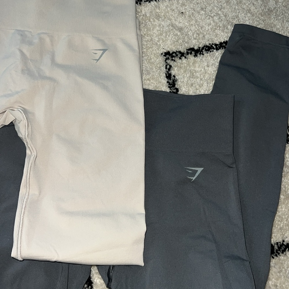SOLD Gymshark leggings (pair of 2)